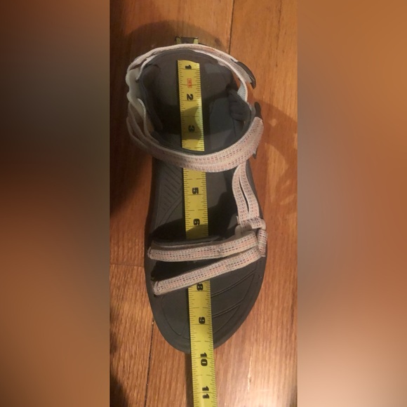 Teva Women's White multi Sandals, Fi Lite size 7 - Picture 10 of 10